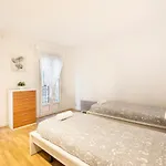 Spacious Old Town Апартаменти *
