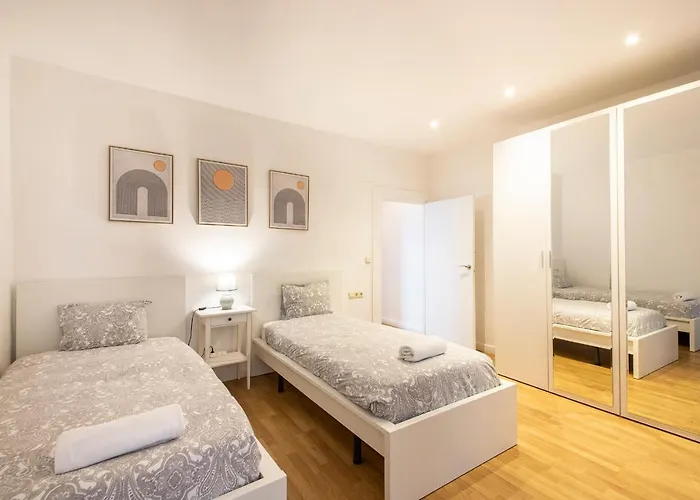 Spacious Old Town Апартаменты Сан-Себастьян